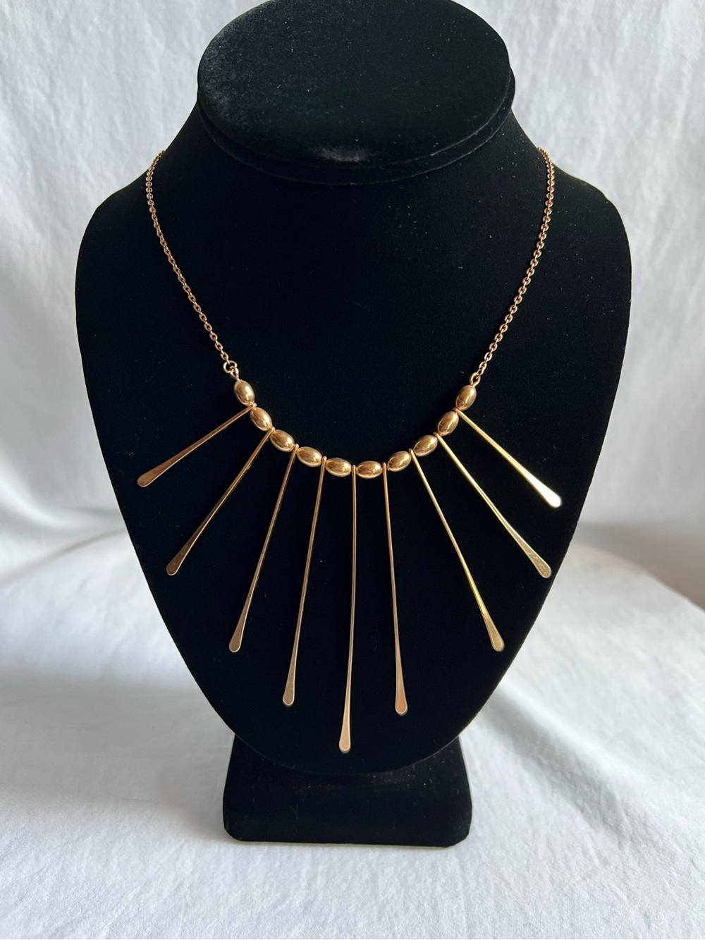 Vintage Sarah Coventry Gold Fringe Necklace Sunburst Statement Bib